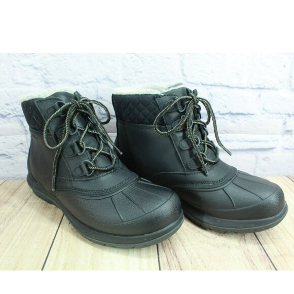 LL Bean Storm Chaser 5 Black Leather Waterproof Insulated Duck Boots Size 8.5 M - Picture 3 of 10